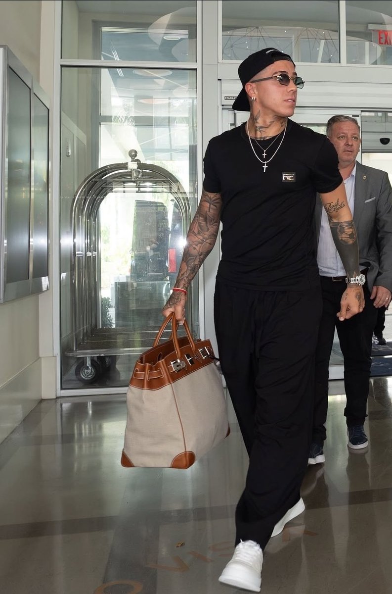 Vince™ tweet media