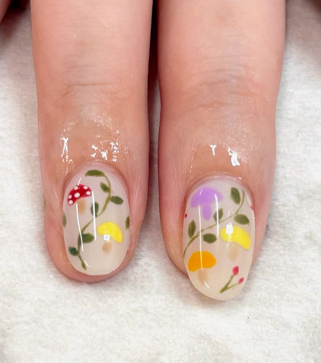 yu_happy_japan's tweet image. ネイルサロン💅にきのこ狩り🍄🟫🍄しに行ってきました。
・ベニテングダケ
・クリフウセンタケ
・ムラサキアブラシメジ
・アカヤマドリ
&リス🐿️さん
#天然きのこ #秋ネイル #ネイルアート