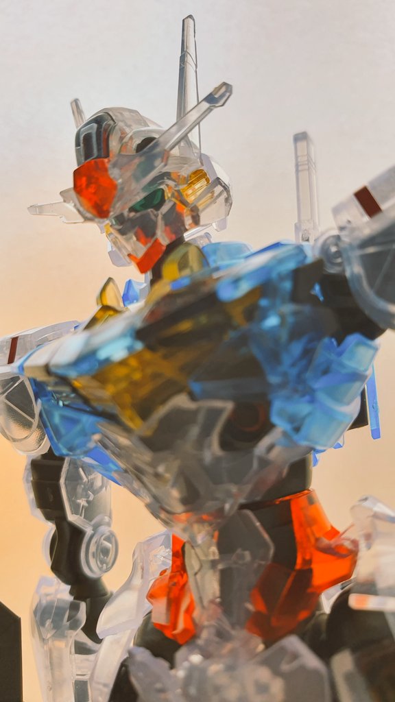 Into clear model kits lately
#gunpla