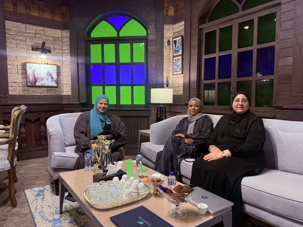 كلية العلوم والدراسات الانسانية_الجبيل tweet media