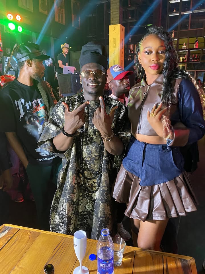 OlimiliJosh's tweet photo. Yooo 🎉🔥 Big ups to the king @iam_terryapala for slaying the game! 👑🔥 Shouts to @zanivibes_ for vibing with him! 🤝 #Hypemachine #TerryApala #ZaniVibes #KingOfTheGame 💥 https://t.co/bv6yNesYsb