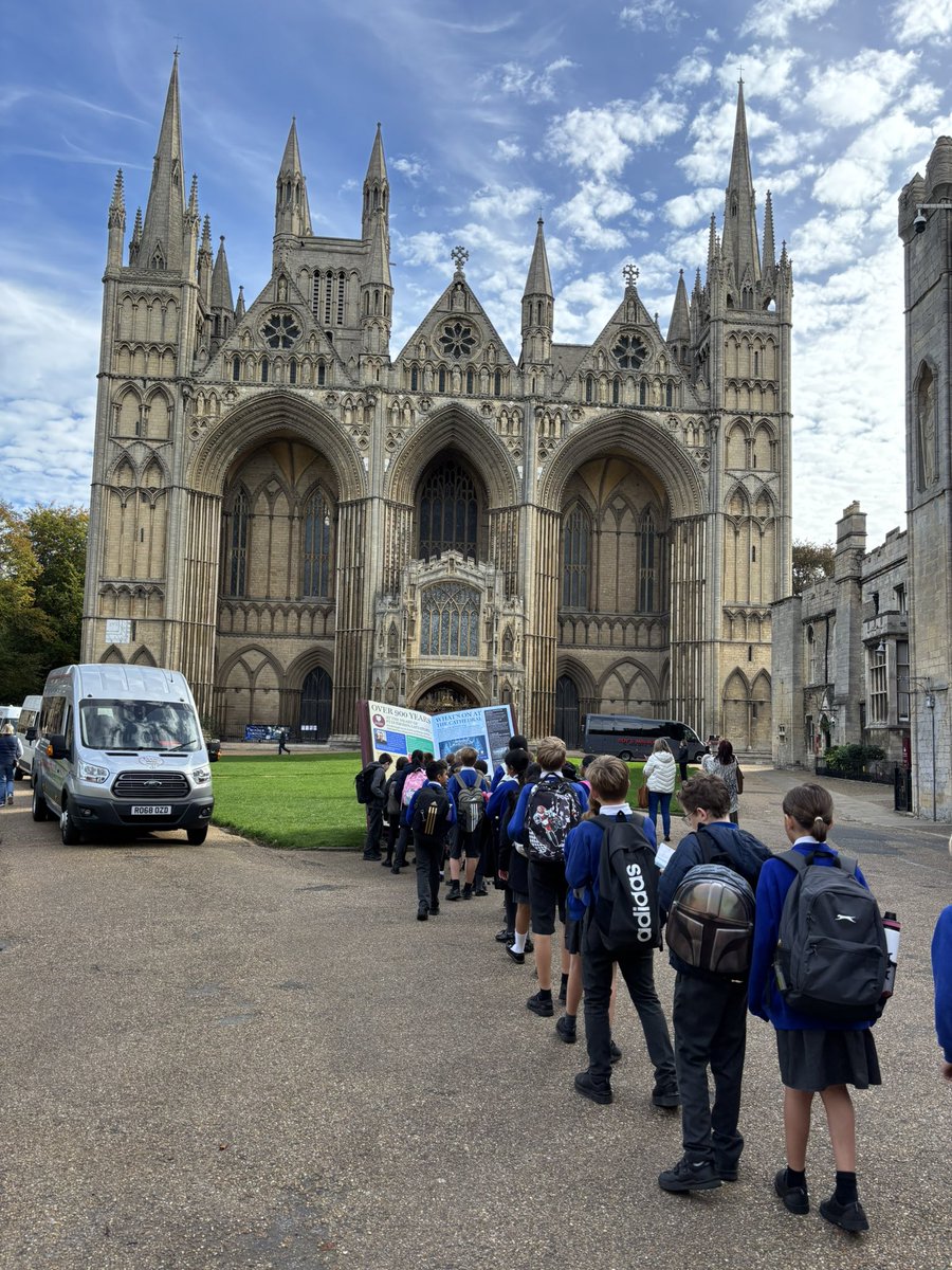 CastorSchool's tweet photo. What a lovely morning so far! https://t.co/a3jcNhoBkc