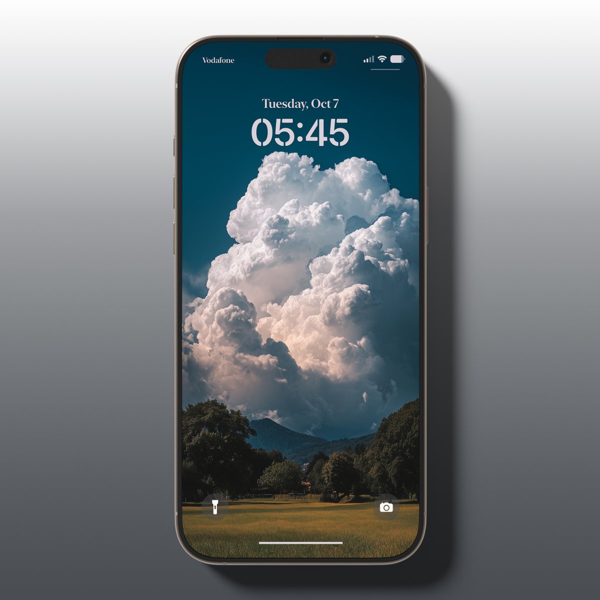 NoCaptionMood's tweet photo. The calm before everything ☁️ https://t.co/53oNXJSWQO