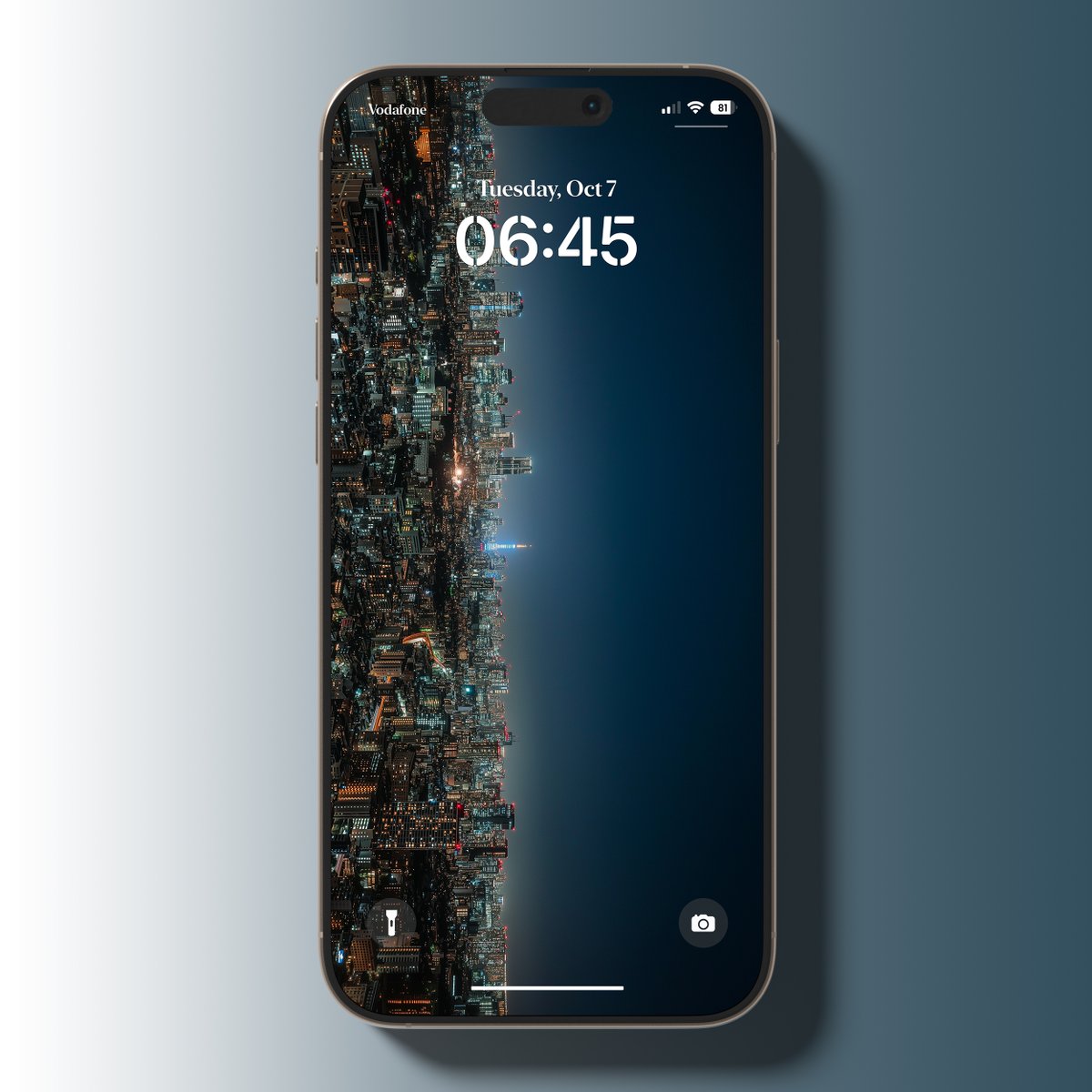 Paperoidd's tweet image. Night in Pixels 🌆