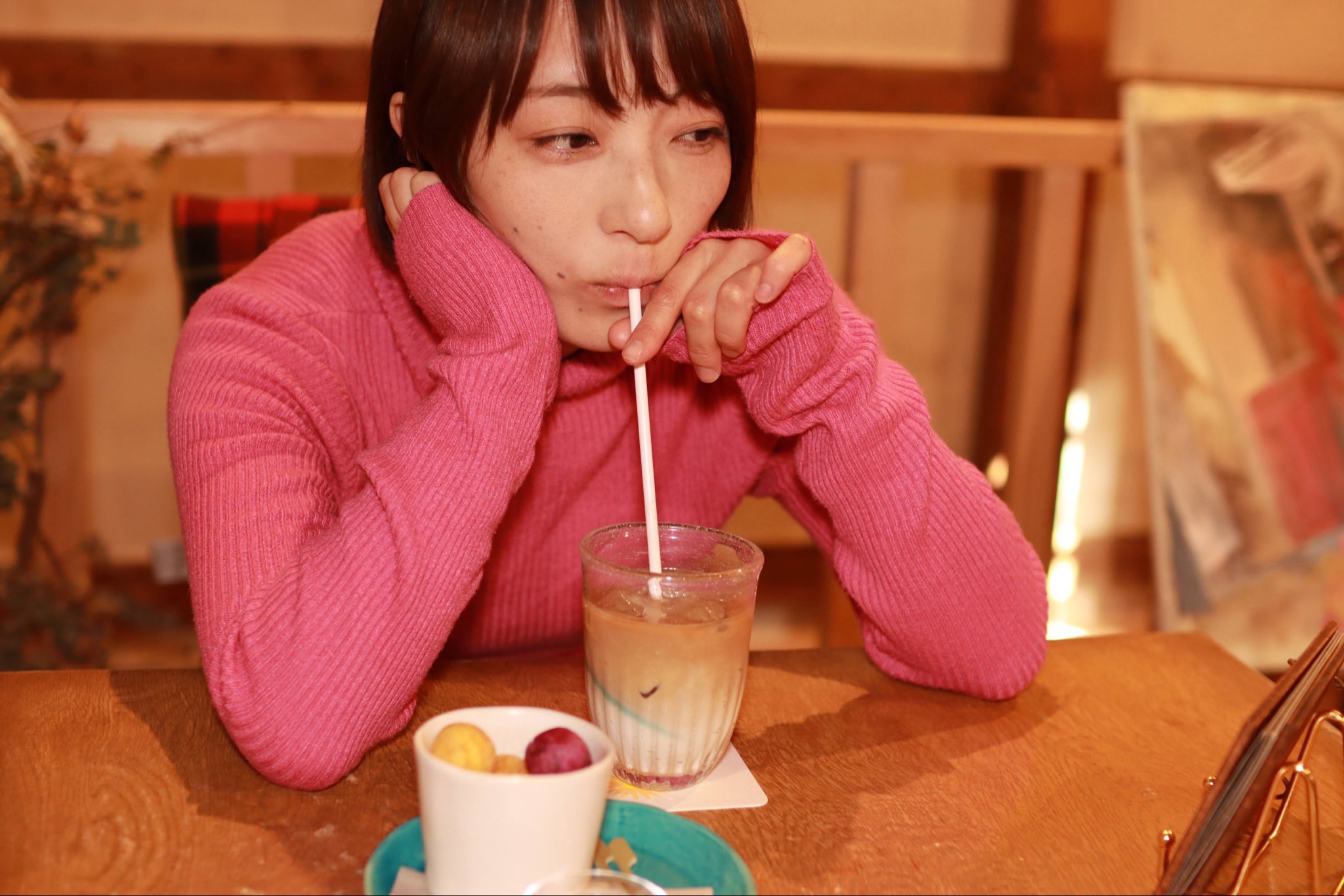 しじみ様 ご相談ページ Amazon.co.jp: 昼下がりの女: しじみ写真集 Vol1 eBook : T