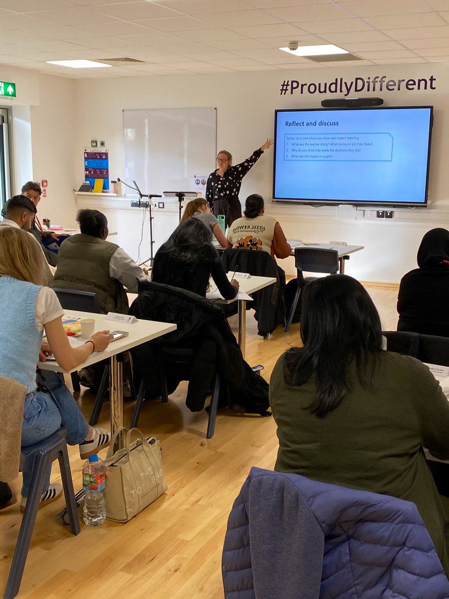 1DegreeAcademy's tweet image. ODA’s commitment to #StaffDevelopment continues with Week 2 of the ECT Conference, empowering our ECT 1s to deliver students great teaching. Extending this to ECT 1s across the borough with the help of our partners @nwltsh and @Ambition_Inst.