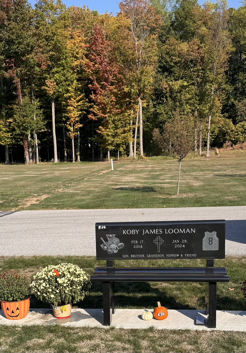 Morning thought:

"I will rely upon your spirit to get me through each day, knowing that I will be in your presence once again. "

Miss you every moment buddy.

Onward, On with Kindness, Joy, and Love #KJL