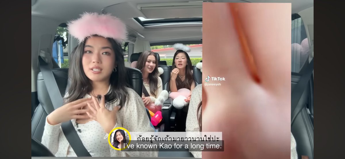 _kittycharri's tweet image. &quot;Ive known kao for a long time and i have never seen her being like that with any other woman&quot; OH MY GOD

#janeeyeh #supassra_sp 
#KaoJaneJaneKao #kaojane