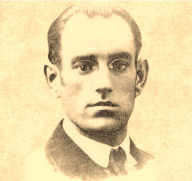 .<a href="/Desmemoriados_/">Desmemoriados</a> convoca un acto sobre Eusebio Cortezón y la anulación de condenas del franquismo
elfaradio.com/2025/10/05/des…
#Movimientos #Iniciativa #MemoriaDemocrática #Desmemoriados