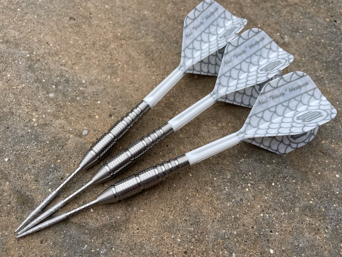 NDD (it’s been a while)

Every now and then a set of Dart &amp; Soul barrels catch my eye. As you can see from the pic next to the Dimplex barrel I’ve been using, the dimensions are almost identical but there’s more grip at the rear where I need it. Let’s see how they fly.