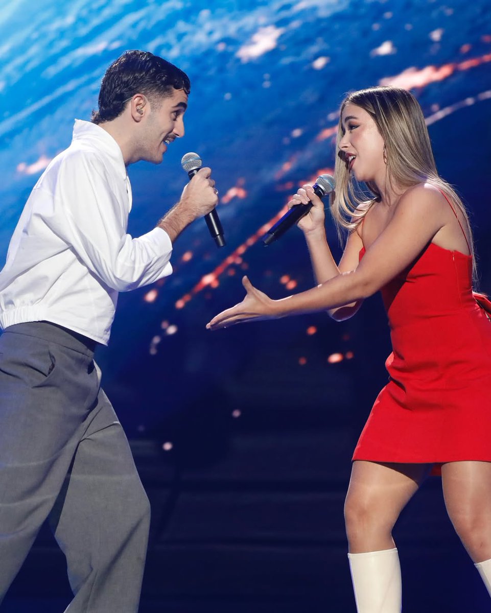 Laura Muñoz y Carlos nos hicieron vibrar con ‘Noche en vela’ en #OTGala03 🎤 ¡Qué presentación! 😍 ¿Te gustó? #OTDirecto70 

❤️ ¡INCREÍBLE!
🔁 ¡MIS FAVORITOS!