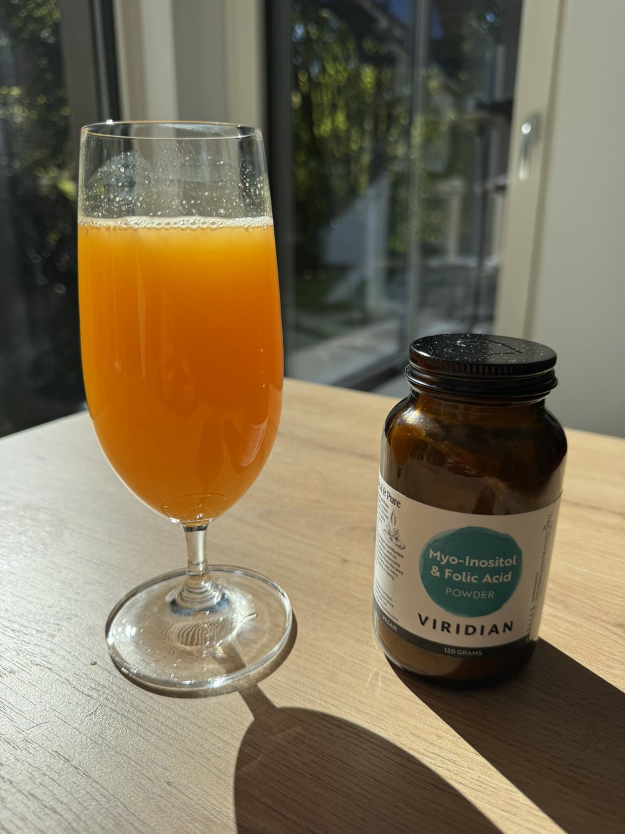 OJ + inositol + 🌞. When I say I like sugar, this is what I mean. #freshsqueeze