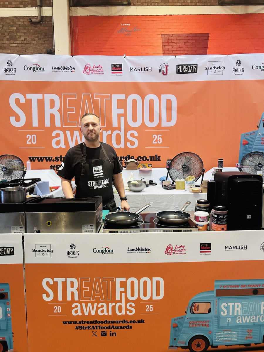 MajorInt tweet media