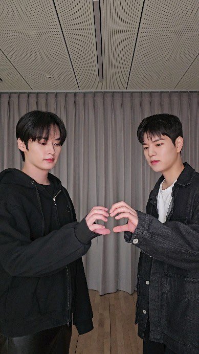 LEE KNOW 리노 JAPAN tweet media