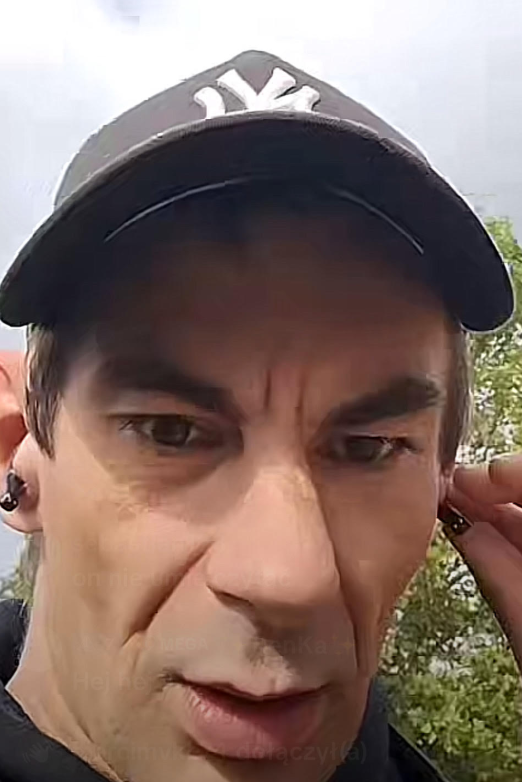 linxayla's tweet photo. walisz konia o północy a tu taki jumpscare https://t.co/UeZAaZQsdi