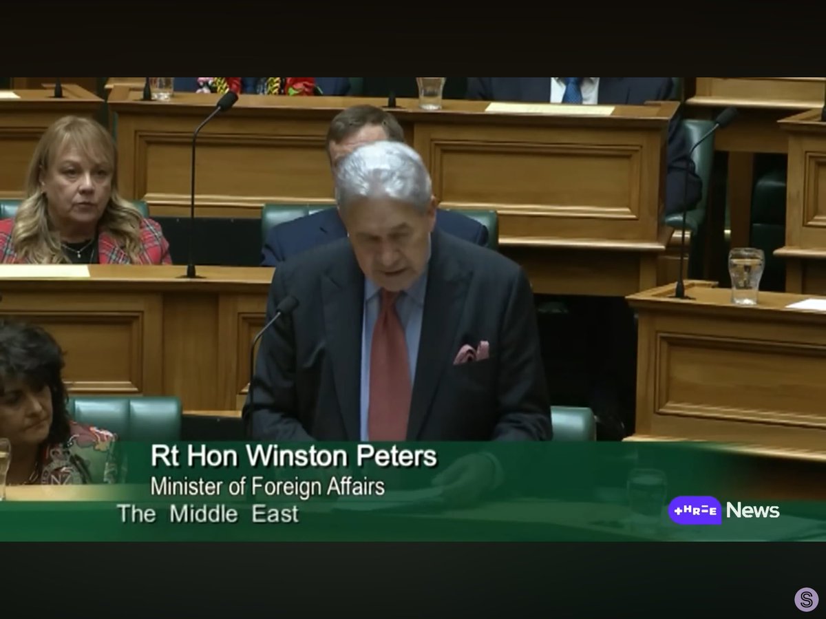 DaapGaming's tweet image. WTF leave @winstonpeters  alone you muppets, you must be a no balls spineless sub human, @winstonpeters is one of the only pm’s that is of his word , hard working and a good bugger, who ever you are I find out who you are I kick ya in the nuts. #winstonpeters #goodbugger