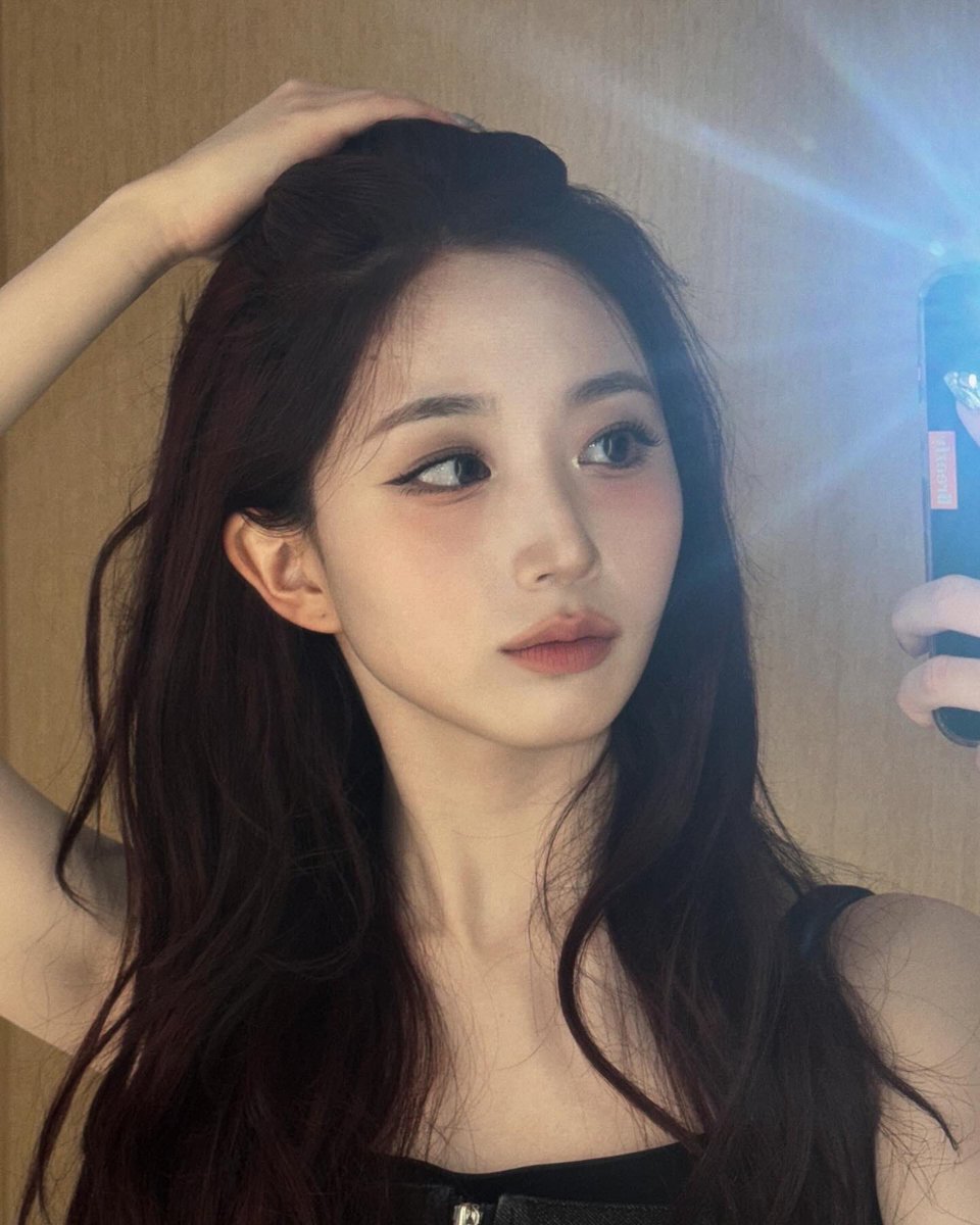 Haewon. tweet media
