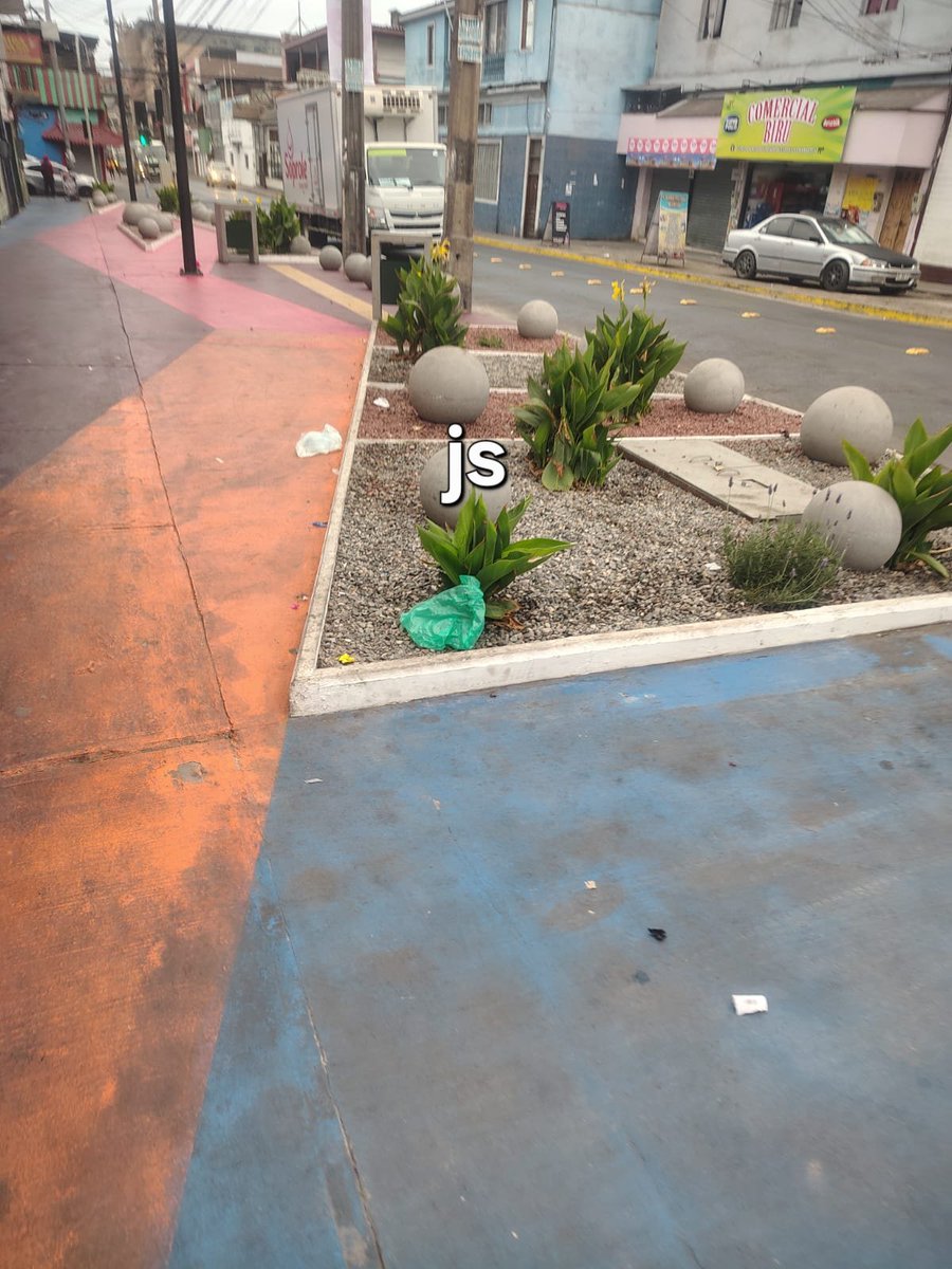 jorgesolimano's tweet image. #iquique así amaneció hoy la plata blanda de calle Tarapacá