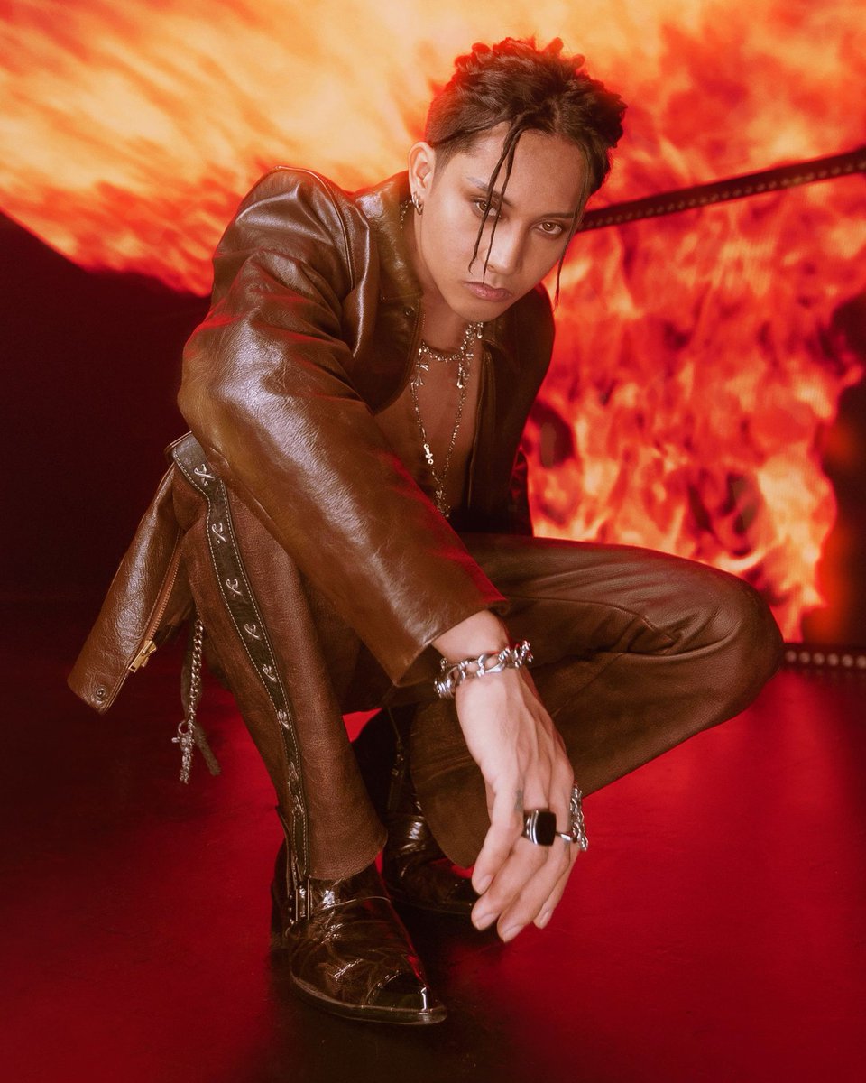 FELIP (<a href="/felipsuperior/">FELIP</a>) is a Filipino rapper, singer, songwriter, dancer, producer, entrepreneur, and a rising tastemaker in music and fashion.
#FELIP