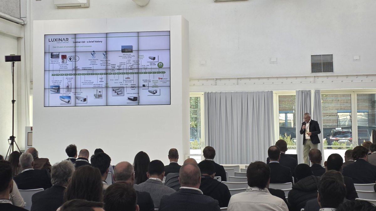 luxinarlasers's tweet image. Walter from Luxinar is on stage at the E-Mobility Workshop today ⚡

Sharing insights on how our laser technology supports cleaner, smarter mobility solutions. Proud to see our team helping shape the future of transport.

#EMobility #Innovation #LaserTech