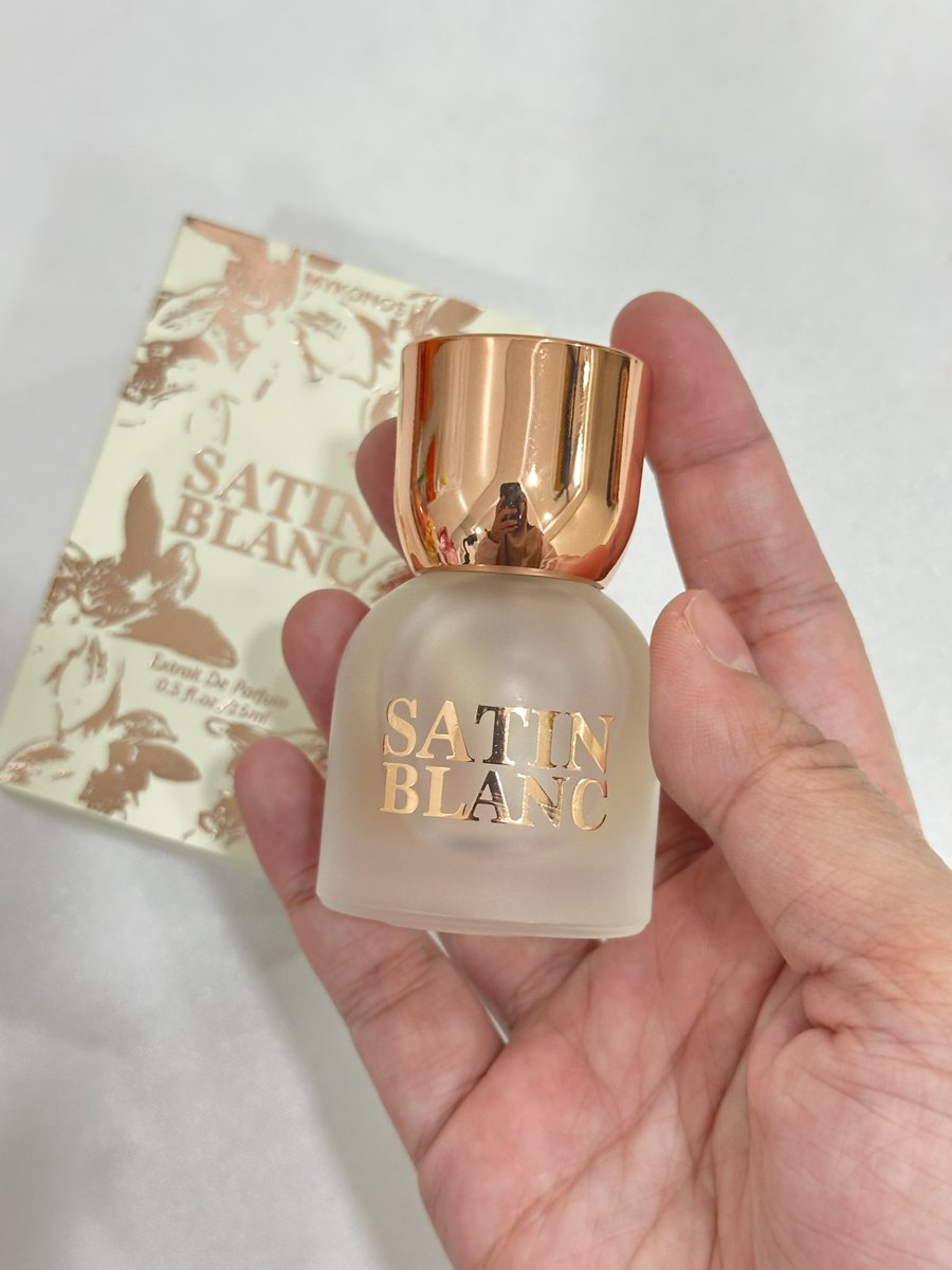 xxfinaaa's tweet photo. Beli sebab FOMO!! Turns out love at first whiff ✨ soft, sweet &amp; stays just enough to make people turn twice 🥹💖 https://t.co/psxBleNykB