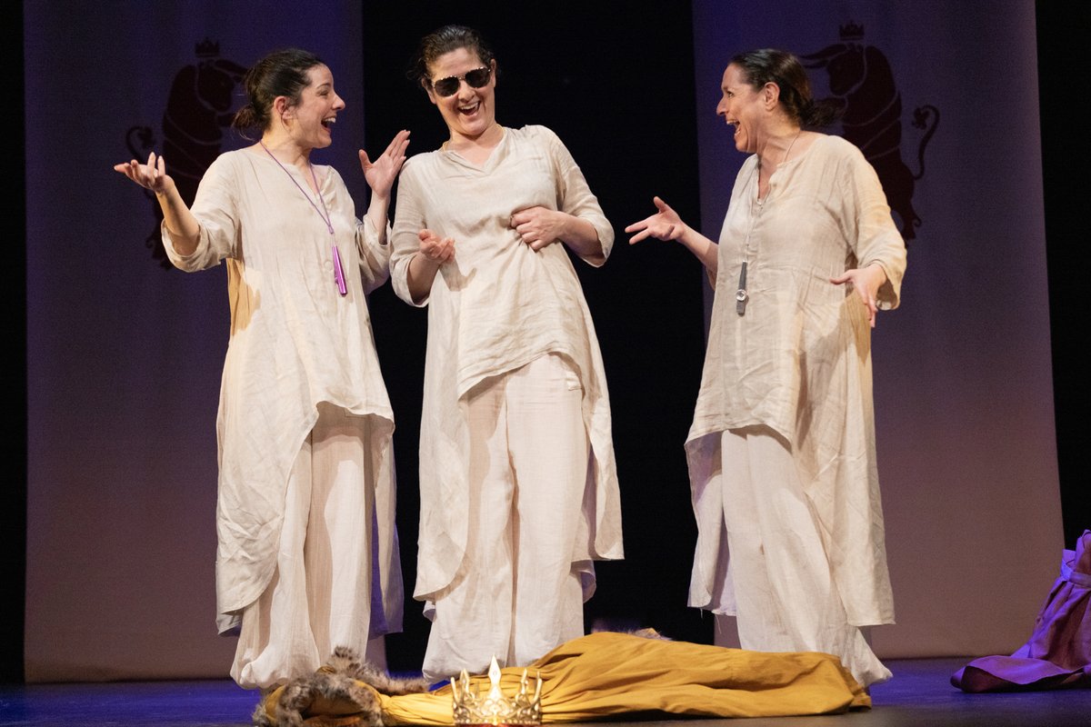 🟡 La Reina Brava 🟡
Cía. <a href="/ninasdecadiz/">LAS NIÑAS DE CÁDIZ</a> 
 
📅 Viernes, 10 de octubre, 20:00 h 🕗
🎫 Entradas: 20€
- Compra de entradas en la Casa de la Cultura "José Rodríguez Tabasco" o en: giglon.com/evento/cia-las…
ℹ️ Más información en: festivalsantafe.com

#30FestivalHumorSantaFe