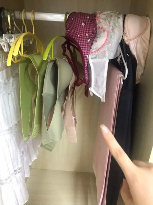 珮胭 tweet media