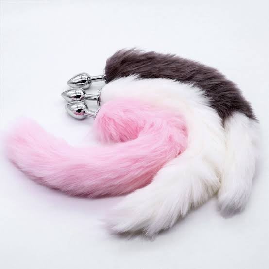giomounoir's tweet photo. quando eu era criança (uns 9 anos) meu hobby era passar tempo no wish. que era tipo a shopee
e tinha um negocio que sempre tava no meu carrinho que eu sonhava em comprar que era um rabinho de gato. so que eu nao sabia que era um PLUG ANAL. eu pensava que tinha que prender na roup https://t.co/OTisSrptzL