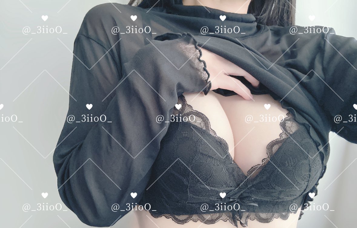 ちらっ