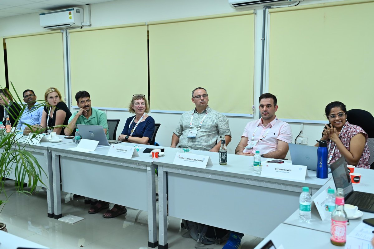 National Institute of Hydrology tweet media