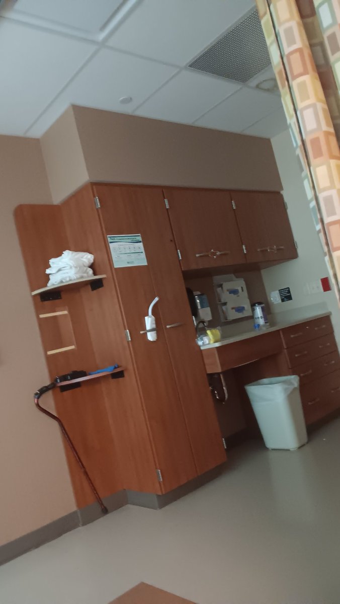 OneTrueMisfit's tweet photo. Been in the hospital a week, not fun https://t.co/VgKoCl6lM7