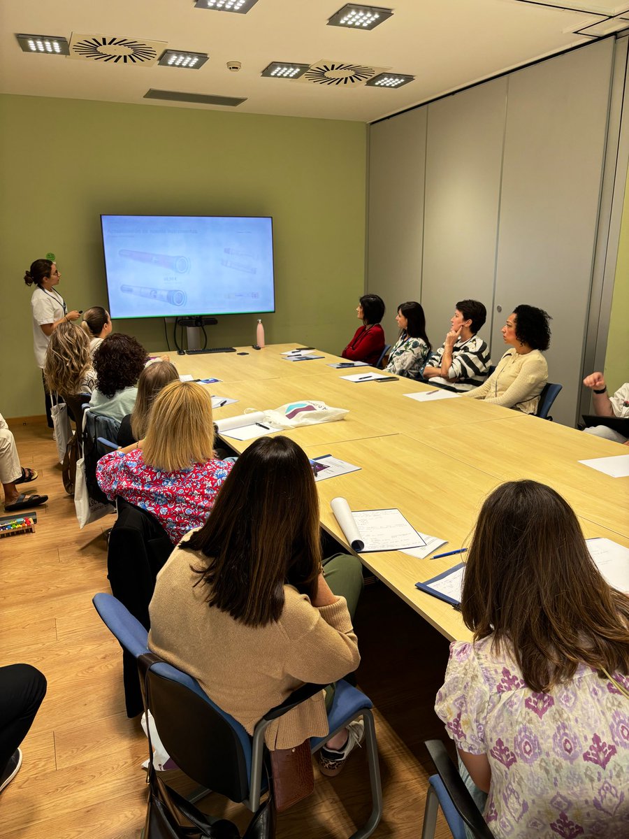 Hoy segundo día de nuestro curso ET en #diabetESP Hablaremos de Tecnología🛠️, Pediatría 👦🏻, futuro en la Diabetes 🔬 y Embarazo 🤰🏻<a href="/hospitalclinic/">Hospital Clínic</a>