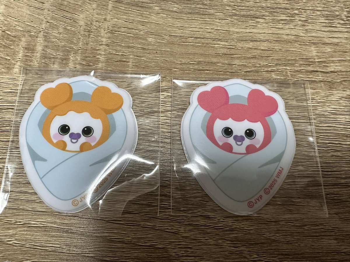 _daaa0528's tweet photo. TWICE GIGO ぷっくりシール 交換

譲:モモ、ジヒョ
求:サナ、ダヒョン
     モモ▶︎サナ、ジヒョ▶︎ダヒョン

都内近郊手渡しが希望ですが
郵送ご希望の場合はご相談いただけますと幸いです！ https://t.co/Cn5Nenzwj2