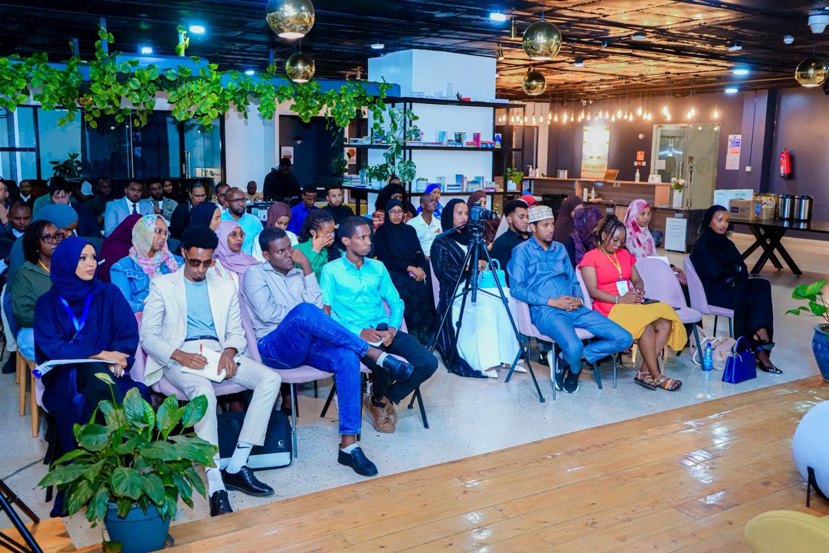 Farhiya Farah tweet media