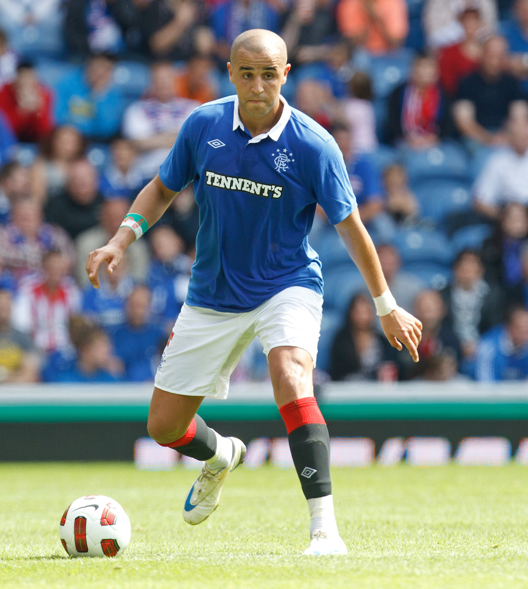 RangersFPBC's tweet photo. Happy Birthday to former @RangersFC pair Madjid Bougherra and Jermaine Defoe🔴⚪️🔵 https://t.co/rGqTNGqBeh