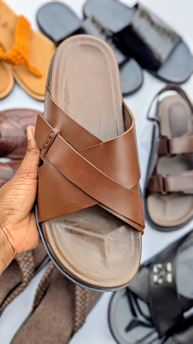 4tneys's tweet image. Leather Brown Tuesday 
Frame 2: 40,000
Others:   50,000

#letsgotogether #Tuesday #trending