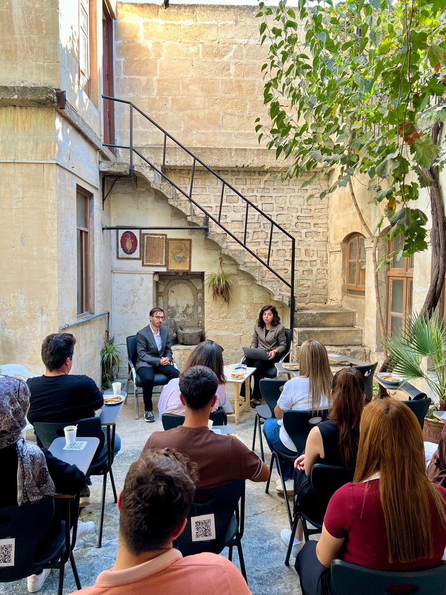 Üniversitemizde “Holokost Endüstrisi ve Filistin” Başlıklı Söyleşi Gerçekleştirildi

Üniversitemiz Orta Doğu Araştırmaları Uygulama ve Araştırma Merkezi (KODAM) ile Sosyal Yaşamı Destekleme Topluluğu iş birliğinde düzenlenen söyleşi programında, Filistin’de yaşanan insanlık