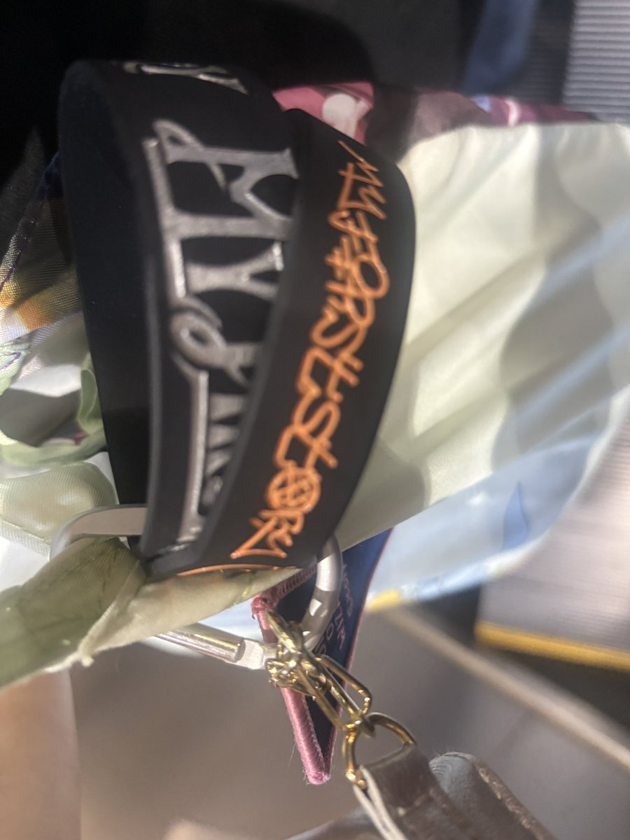 970219Ymn's tweet photo. 行きます🫡外ロッカー空いてるかなー😭 https://t.co/ueAPqxwnwJ