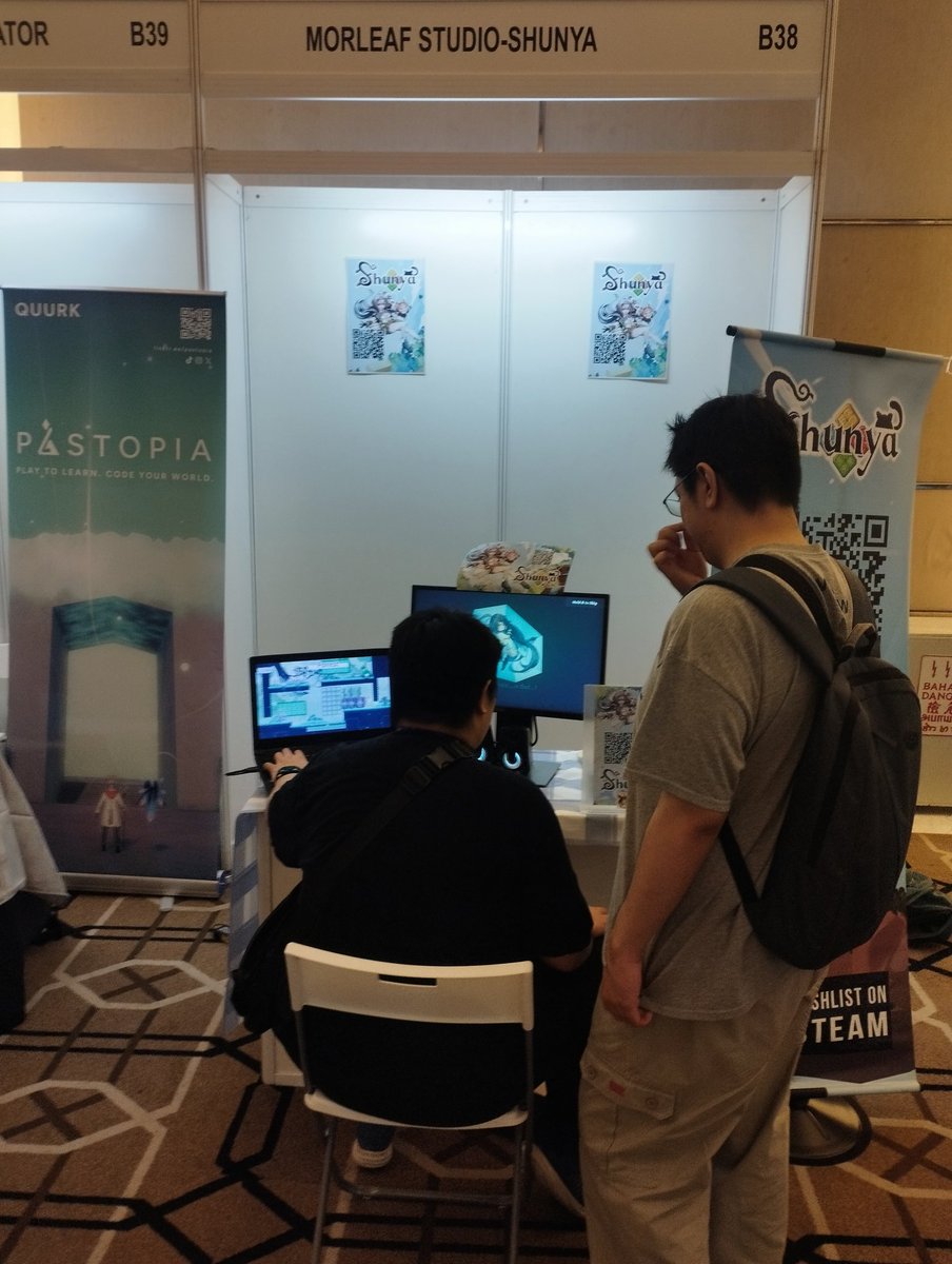 MorleafStudio's tweet photo. We’re live at Level Up KL 2025! 🎮✨
Visit Morleaf Studio’s booth at CCEC, Bangsar South and try our new pixel adventure “SHUNYA” 🐾💫
#LevelUpKL #MDEC #indiegames https://t.co/TISLzGlw7e