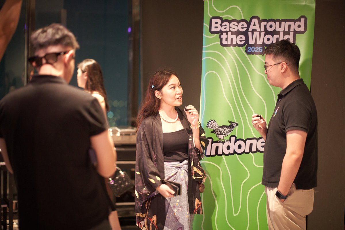 0xfh7's tweet photo. Great night at Base Around The World - Jakarta 🇮🇩 📷 

Loved hearing how teams are taking real products on-chain, not just ideas. 

Thanks @baseindo @angelinevivian_ @samuelmchael for inviting @WagonNetwork ! 

Keep building! https://t.co/FPa18UA223
