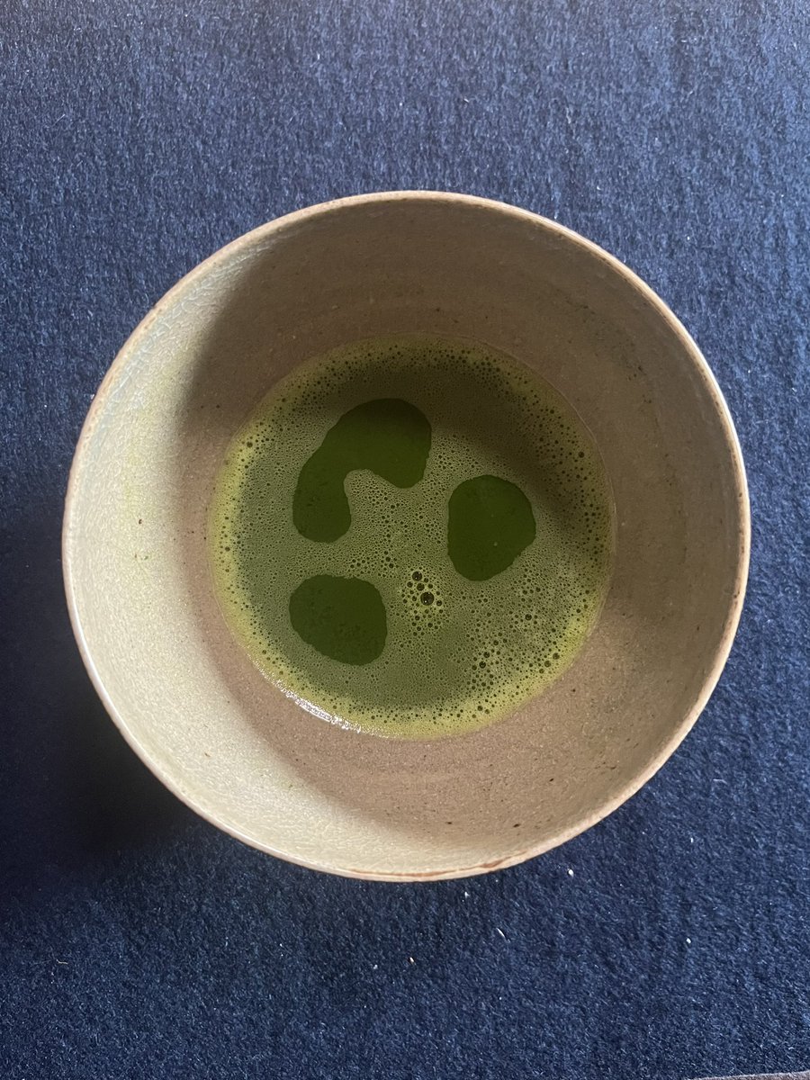 宇治茶まつり。

お献茶が斎行された興聖寺様にて一服よばれました。
