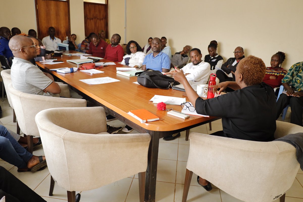 CSONetwork's tweet photo. When the Judiciary, Police, Health Officials, and Prosecutors speak with one voice for the survivor, that’s when true justice begins. 
Last Friday, we supported a multi-agency strategy meeting that brought together leaders from the Police, Judiciary, Clinicians, Forensic Department, and the prosecutor’s office in Vihiga. The goal was to strengthen collaboration and build a shared understanding of an access-to-justice system that truly prioritizes survivors.
#SurvivorSupport #SurvivorCenteredJustice #FromDialogue2Decision