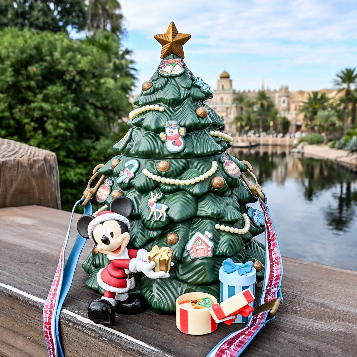 【新品未使用】クリスマスツリー　ポップコーンバケット　ミッキー Amazon | ポップコーンバケット クリスマスツリー ミッキー