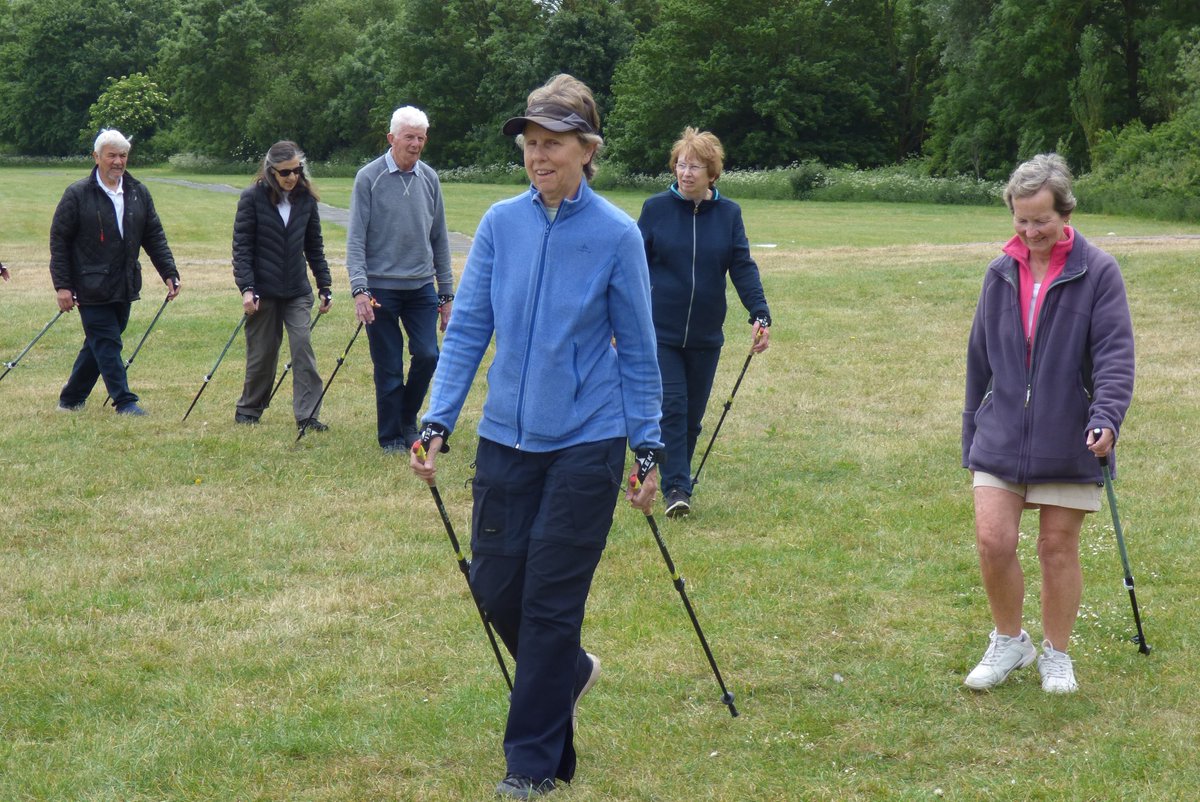 Have you heard of Nordic Walking? This is a great way to walk to get a full body workout, plus have a chance to socialise with other walkers 🚶‍♀️ See more about the sessions and find dates for the course here ow.ly/fSUv50X23YG