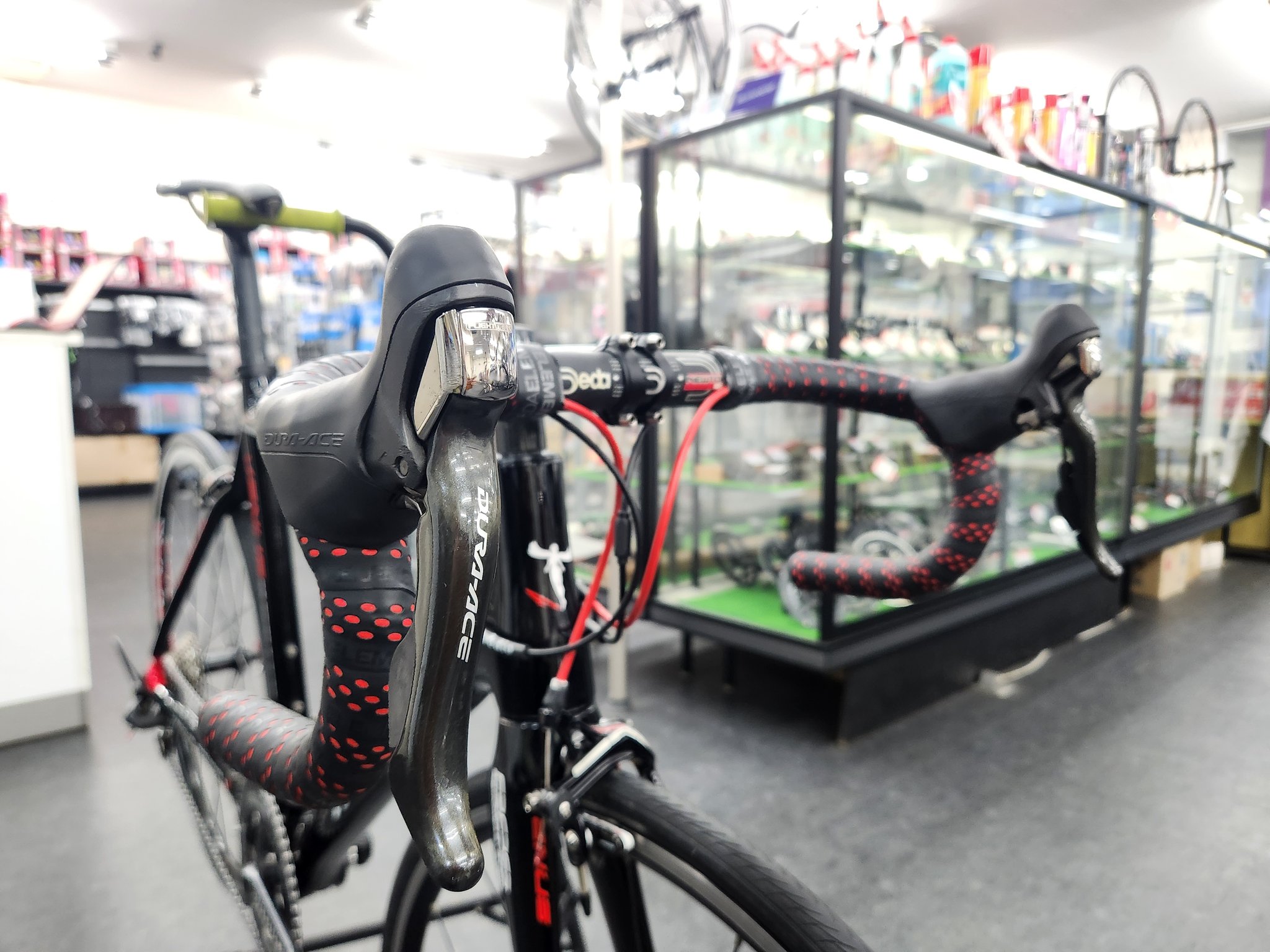 自転車本体 AVEDIO VENUS SL AVEDIO VENUS SL FULLCUSTOM MODEL 【Road Bike 358】 - YouTube