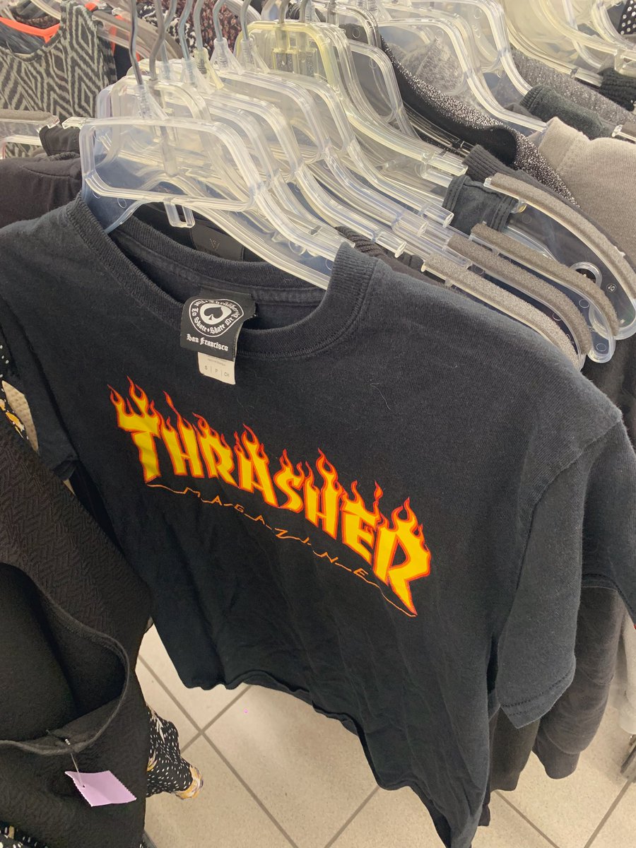 DemsGemz's tweet photo. #Thriftinginspiration #Thrifting #Gemz #iSpy #TREASURE #Thrifty #thrifted #gem #Thriftstorefind #Goodwill #Styleinspo #secondhandstyle #Thriftedfashion #Thrasher https://t.co/mQiOyPbj2q