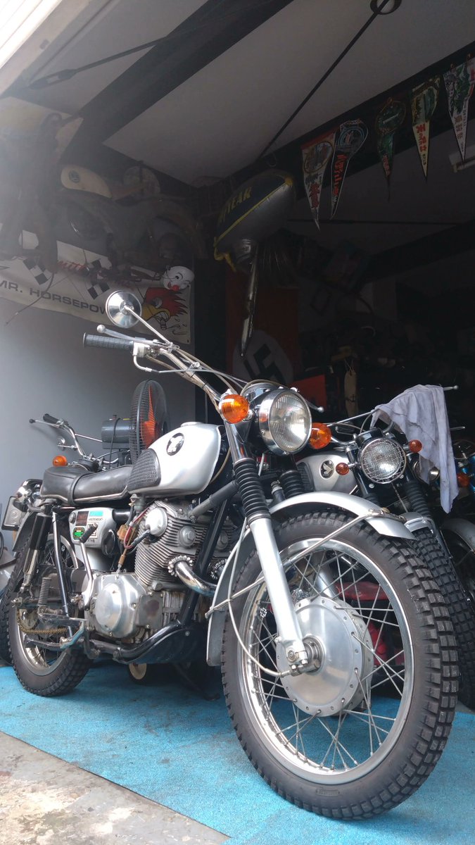 bf8MtRpTab84738's tweet photo. 今日は72で　#cl72 #HONDA https://t.co/rAMAGz356O