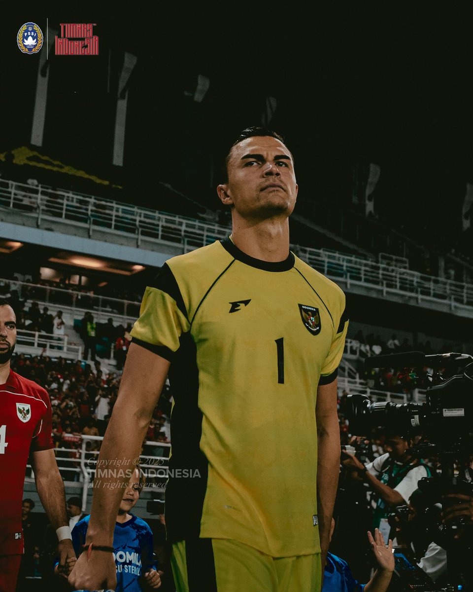 "Kepada seluruh Garuda Fans, sayangnya saya harus absen karena cedera. Begitulah sepak bola, begitulah hidup. 

Saya berharap bisa membantu rekan-rekan setim untuk mencapai mimpi kita, tapi saya yakin mereka akan memberikan segalanya untuk membuat kita semua bahagia dan bangga.