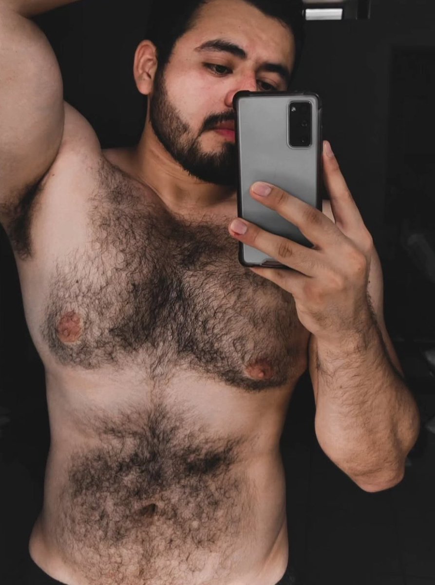 hairymenaddict tweet media