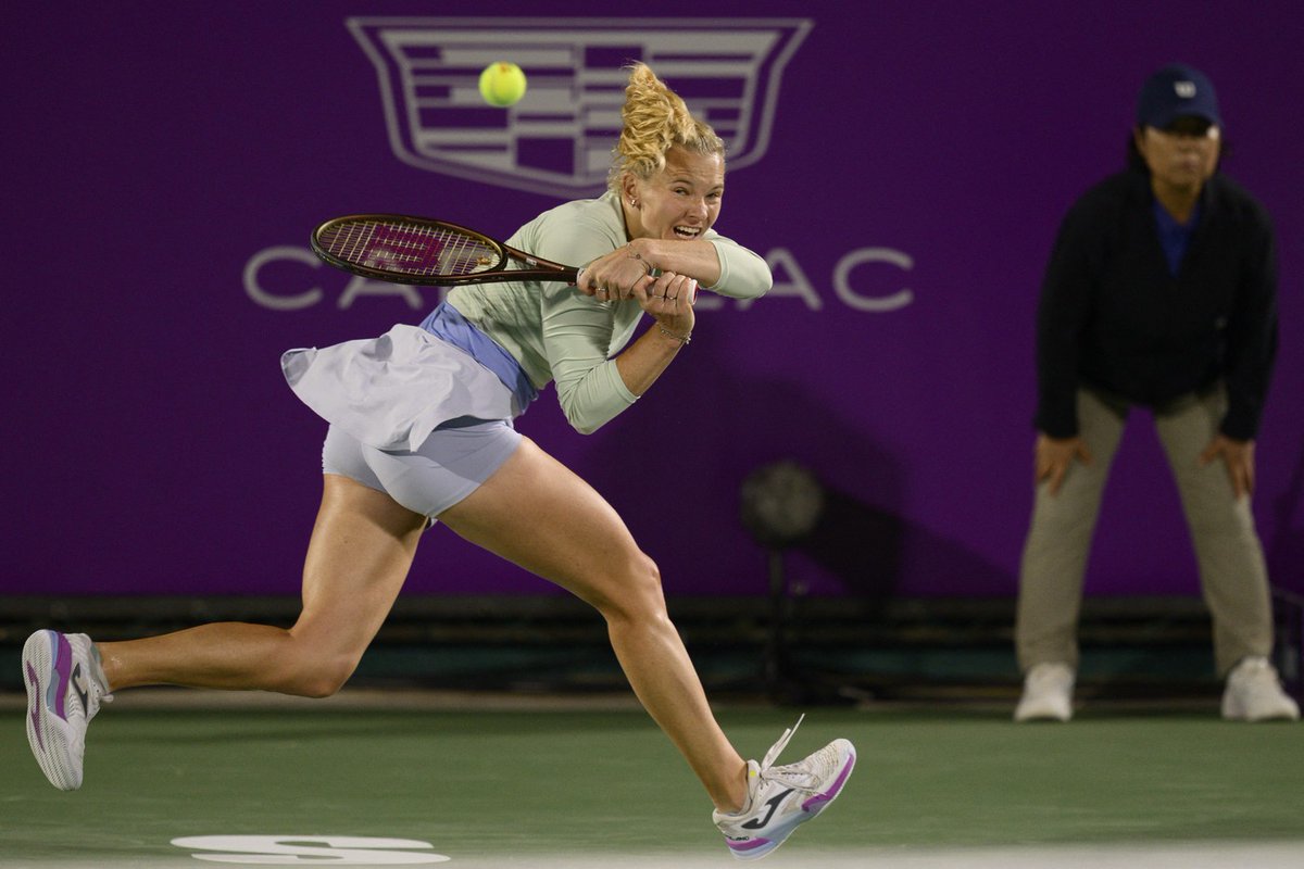 SportWinCZweb's tweet image. Siniaková se přiblížila rekordu. V historických tabulkách čtyřhry už je třetí, překoná v počtu týdnů v čele žebříčku Navrátilovou? dlvr.it/TNWlCk #tenis #Siniaková #Navrátilová #sport